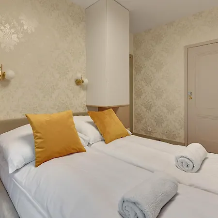 Tre Mare Z Ogrodem -by The Sea By Grand * Гданьск