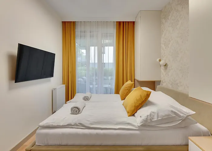 Tre Mare Z Ogrodem -by The Sea By Grand Apartamento *